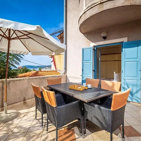 Lapida 수페타르스카 드라가