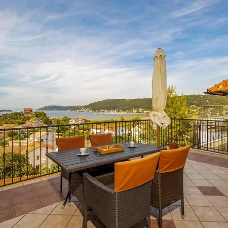 Lapida Guest house Supetarska Draga
