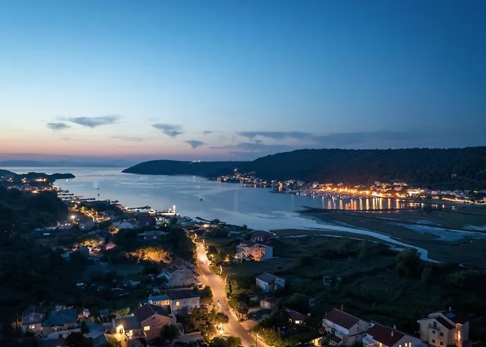 Lapida Gostinjska kuća Supetarska Draga