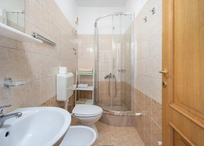 Lapida Gostinjska kuća