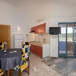 Lapida Konukevi 3*